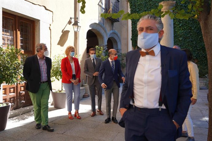 El diputado provincial José María bravo durante la presentación de Tititrimundi.
