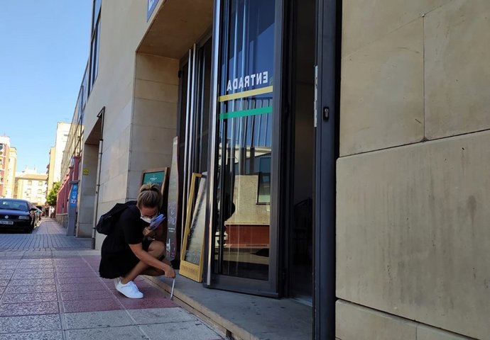 Solo el 21% de los casi 1.500 comercios murcianos evaluados por FAMDIF cumple con la normativa de accesibilidad