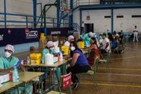 Solo 18 profesores de los 1.500 a los que se les ha repetido la prueba Covid-19 en Madrid han dado positivo