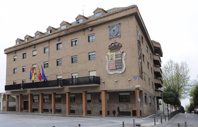 Imagen de recurso de la fachada del Ayuntamiento de Móstoles.