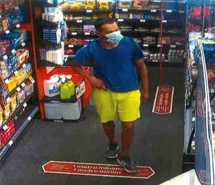 Detenido por robar en una gasolinera dos veces.