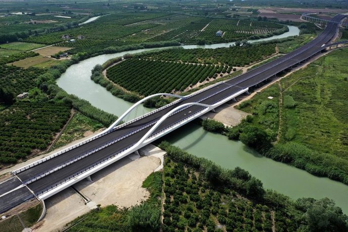 Nuevo tramo  la A-38, entre Cullera y Favara