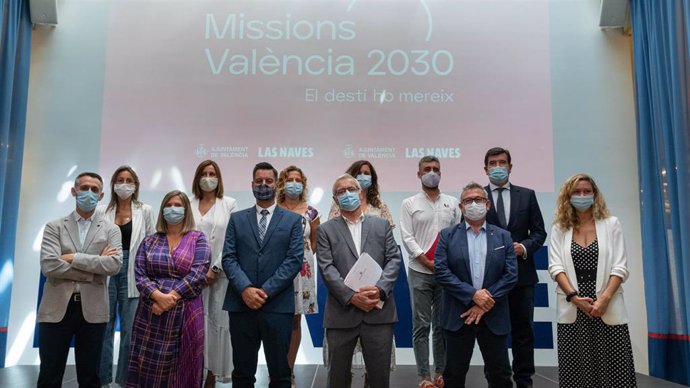 El alcalde de Valncia, Joan Ribó, preside junto a otros miembros de la corporación local el acto de defensa de la ciudad como Capital Europea de la Innovación