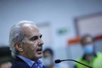 La Comunidad de Madrid asegura que la situación es "estable" y "a día de hoy" descarta el confinamiento