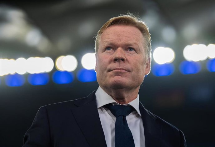 Ronald Koeman, entrenador del Barcelona