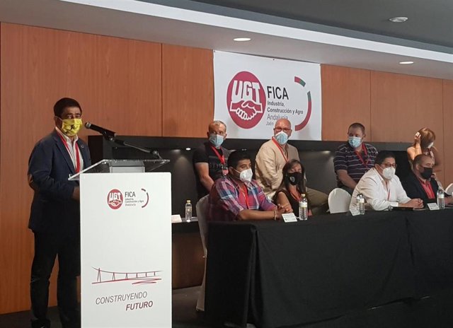 Reyes, en el XII Congreso del Sindicato Provincial de Industria, Construcción y Agro de UGT-Fica Jaén.