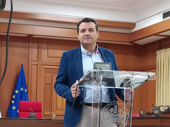 El vicepresidente de Hacienda en la FEMP y alcalde de Córdoba, José María Bellido (PP).