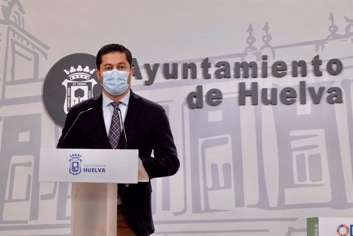 El portavoz del equipo de Gobierno del Ayuntamiento de Huelva, Francisco Baluffo.