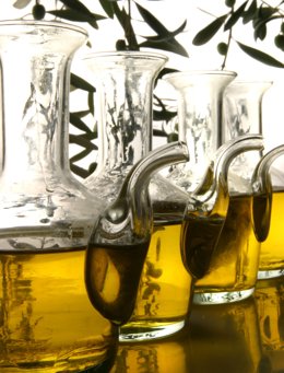 Sevilla.-Economía.-Sevilla, líder en las exportaciones españolas en casi 200 pro