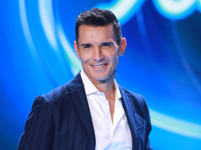 Jesus Vázquez posa para la prensa en la presentación de su último programa, Idol Kids