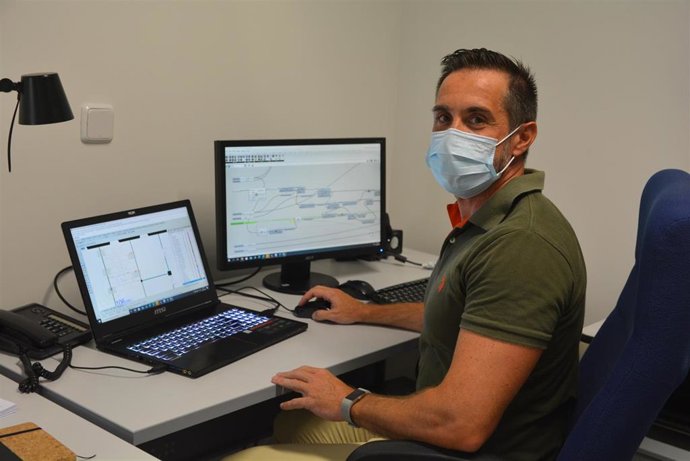 El profesor Manuel Ródenas