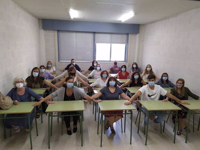 Protesta contra los criterios de la Xunta en el aula