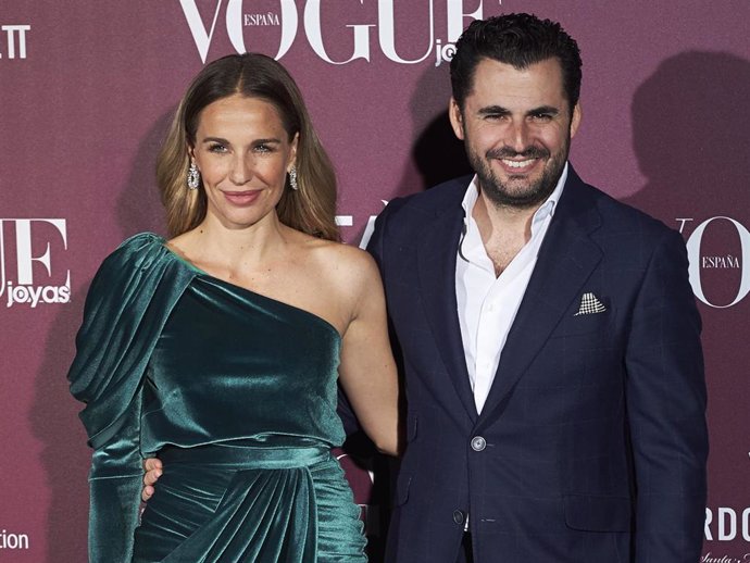 Emiliano Suarez and Carola Baleztena attend the 'Vogue Joyas' awards 2017 at the Santona Palace on November 23, 2017 in Madrid, Spain.