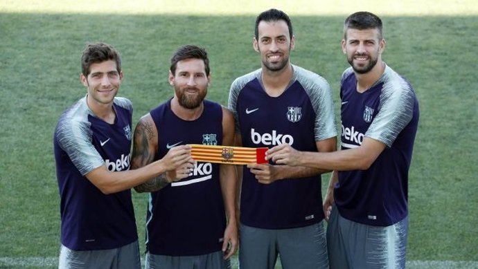 Fútbol.- Messi, Busquets, Piqué y Sergi Roberto repiten como capitanes del FC Ba