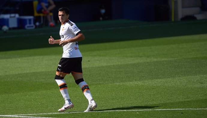 Fútbol/Primera.- (Previa) Mestalla se estrena con derbi valenciano y La Cerámica