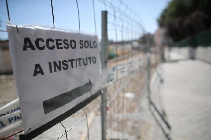 Obras cercanas a un instituto