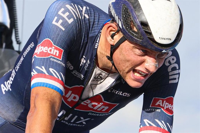 El ciclista neerlandés Mathieu van der Poel