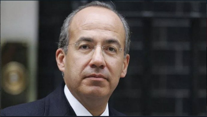 México.- Felipe Calderón denuncia una campaña de "persecución política" contra M