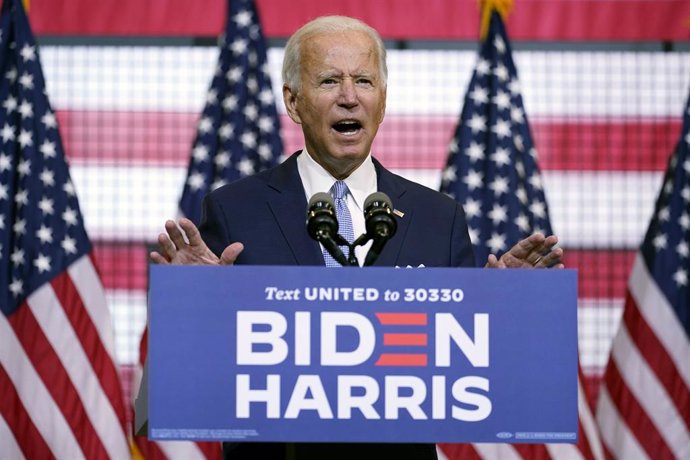 EEUU.- Bloomberg dona 100 millones de dólares para la campaña de Biden en Florid