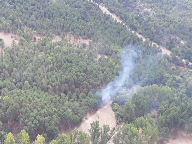 Incendio forestal en Nívar