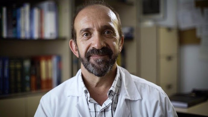 El doctor Santiago Moreno, jefe de Enfermedades Infecciosas del Hospital Ramón y Cajal de Madrid, acaba de dictar la ponencia inaugural del I Congreso Nacional COVID19,