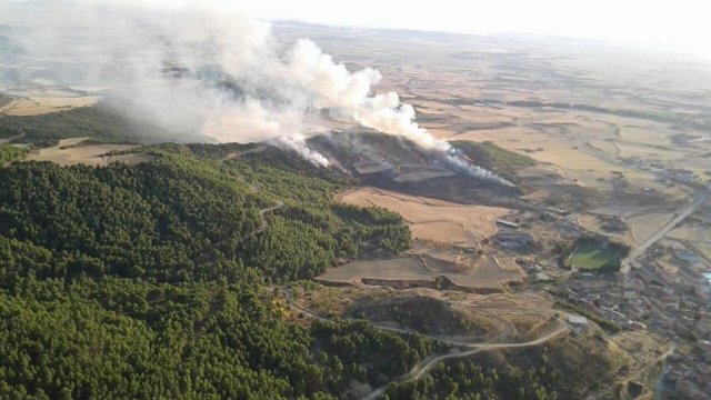 Estabilizado el incendio declarado esta tarde en Castiliscar.