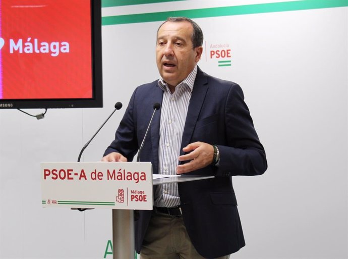 Ruiz Espejo (PSOE) sobre sanidad y educación