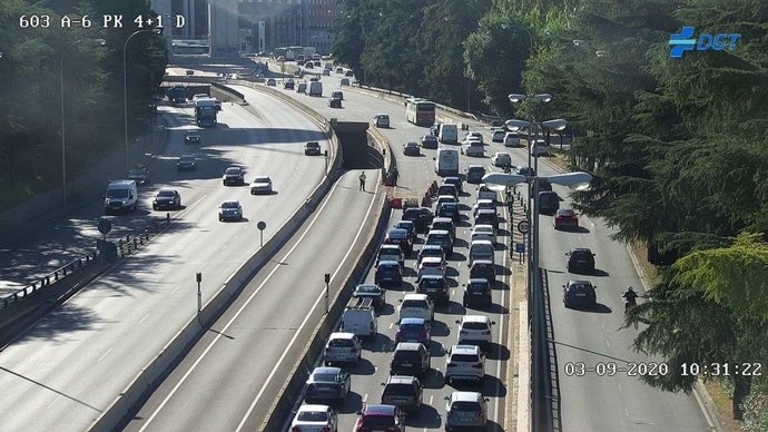Cámara de la Dirección General de Tráfico a la entrada de Madrid por la A-6