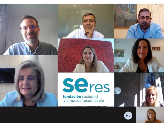 Fundación SERES y Huawei presentan el informe 'La colaboración como solución a las brechas educativas post COVID-19'