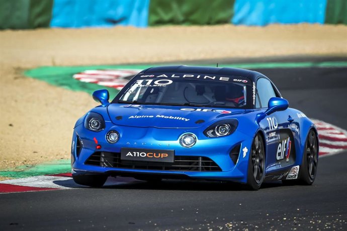Alpine A110 Cup disputada en Francia