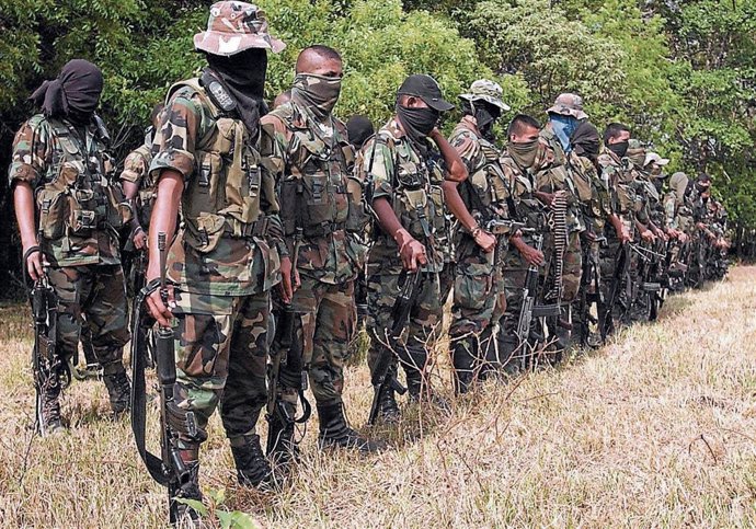 Tropas del 'Bloque Centauros' de las Autodefensas Campesinas de Cordoba y Uraba (ACCU) de Colombia.