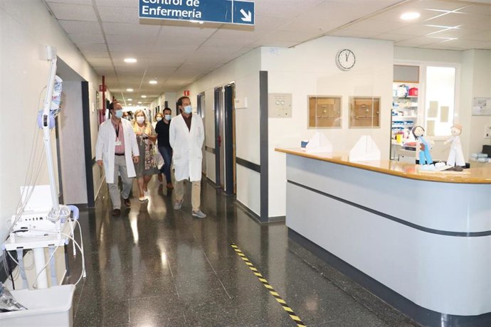 Visita a las mejoras ejectuadas en la unidad de Oncohematología. 