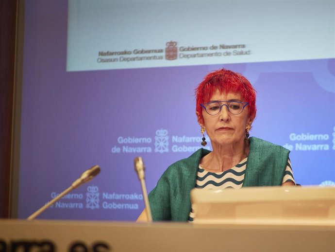 La consejera de Salud del Gobierno Navarra, Santos Indurain, ofrece una rueda de prensa en el Palacio de Navarra.
