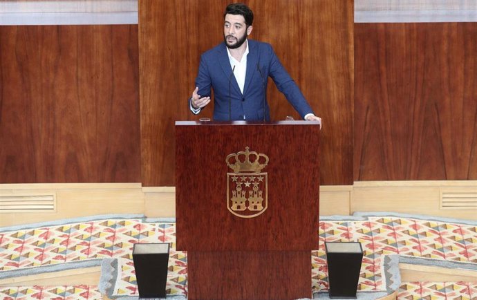 El portavoz de Ciudadanos en la Asamblea de Madrid, César Zafra, interviene durante la segunda jornada del Pleno del Debate del Estado de la Región en Madrid (España), a 15 de septiembre de 2020. 