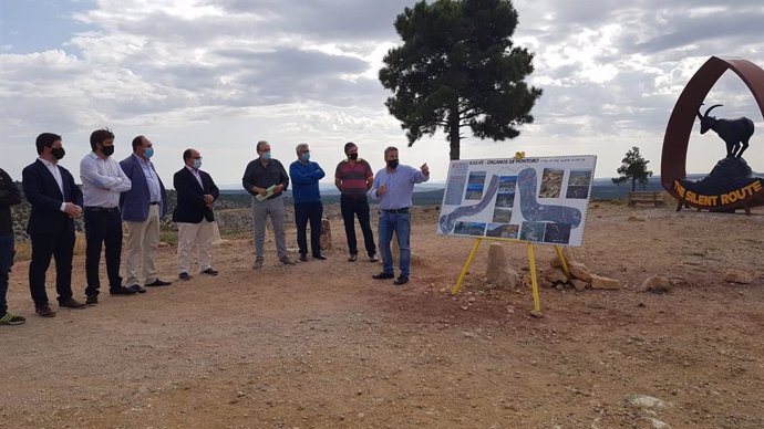 Soro visita las obras de ampliación y mejora de la carretera A-1702 entre Ejulve y Órgano de Montoro, en Teruel