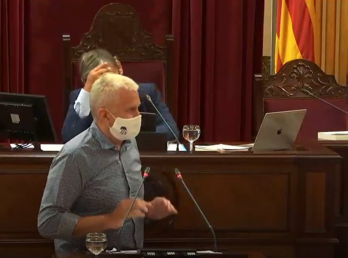El portavoz de El PI en el Parlament, Josep Meli.