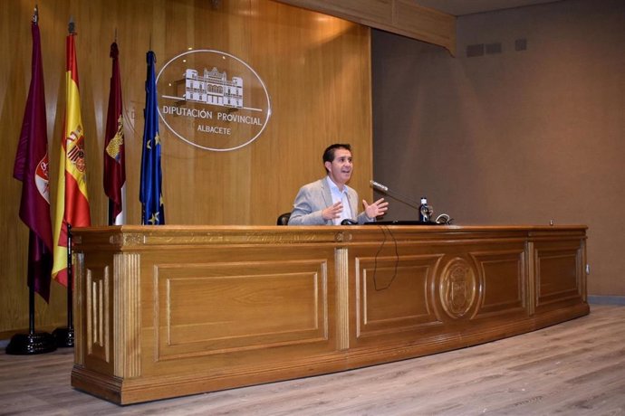 El presidente de la Diputación de Albacete, Santiago Cabañero.