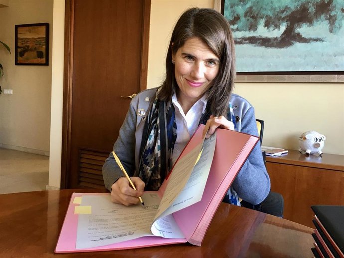 La delegada territorial de Agricultura, Ganadería, Pesca y Desarrollo Sostenible de la Junta de Andalucía en Córdoba, Araceli Cabello