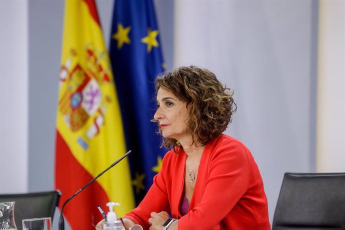 La ministra portavoz y de Hacienda, María Jesús Montero, durante su comparecencia en rueda de prensa posterior al Consejo de Ministros celebrado en Moncloa, en Madrid (España), a 15 de septiembre de 2020.