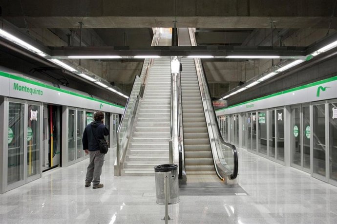 Imagen de una estación del metro de Sevilla.