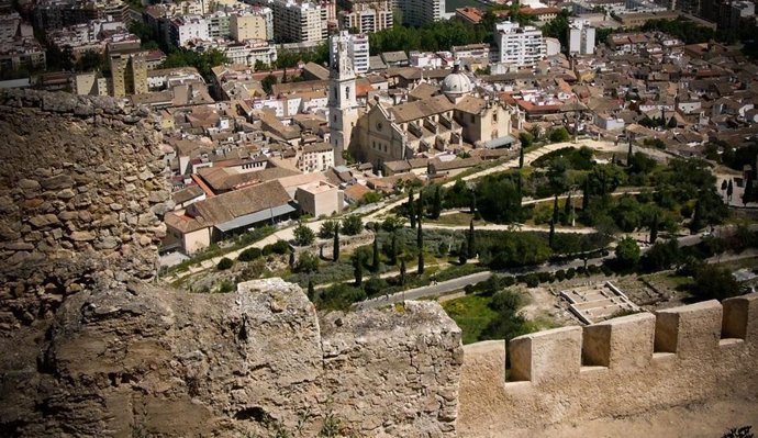 Vista de Xtiva desde su castillo