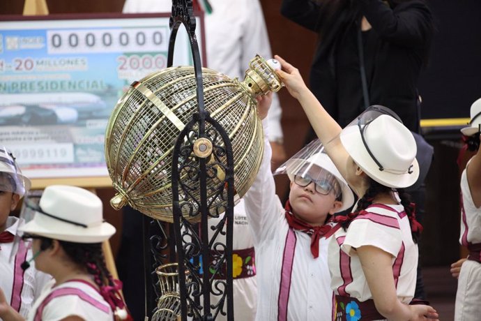 México.- Hospitales públicos y una escuela rural, algunos de los premiados en la