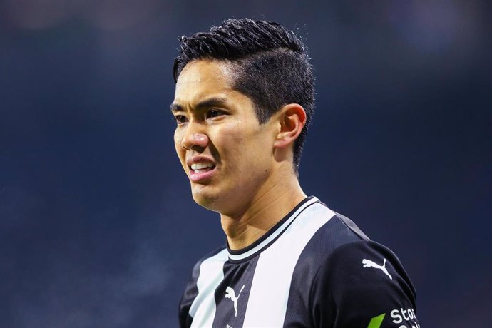 Yoshinori Muto jugando con el Newcastle