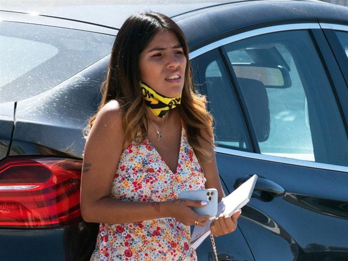 Isa Pantoja da un giro radical a su vida y comienza la carrera de Derecho