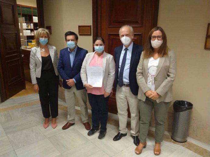 La Mesa de la Comisión de Cooperación Internacional para el Desarrollo presenta la petición de crear una subcomisión para reformar la Ley de Cooperación Internacional