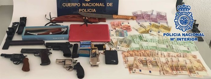 Armas intervenidas en una operación en Málaga