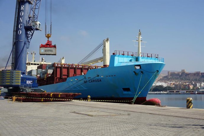 UE.- El superávit comercial de la zona euro crece un 20,2% en julio, hasta 27.90