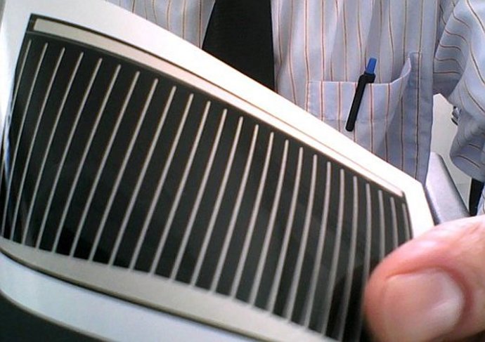 Un modelo matemático define la célula solar fina más eficiente