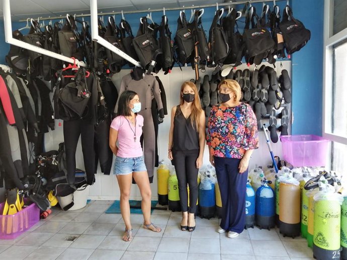 Junta y ELA Carchuna-Calahonda abordan los proyectos de la Iniciativa Aire