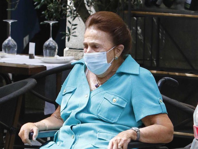 Doña Margarita ha salido a celebrar el 45 cumpleaños de su hija, María Zurita